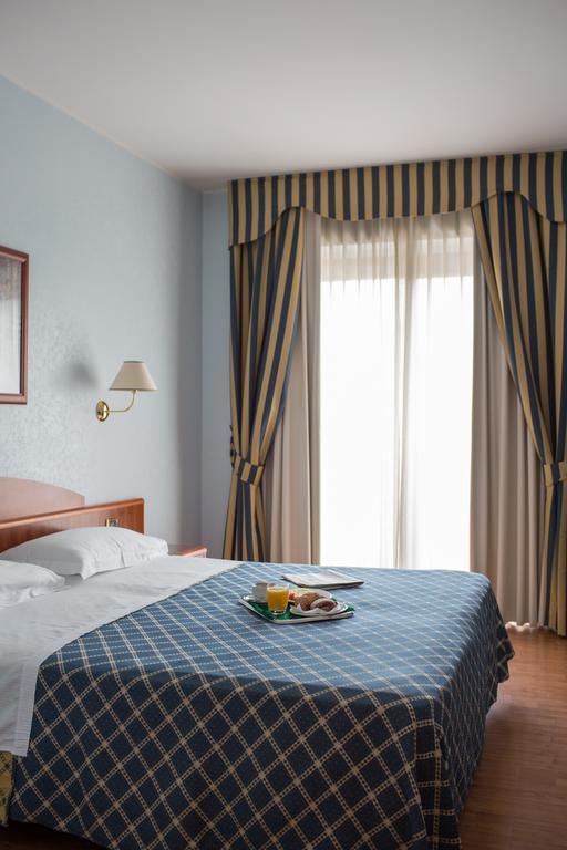 Hotel Levante Fossacesia Εξωτερικό φωτογραφία