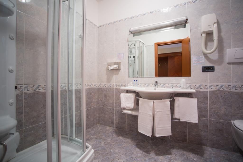 Hotel Levante Fossacesia Εξωτερικό φωτογραφία